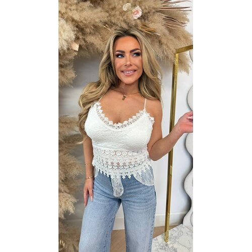 LACE TOPJE OFFWHITE LACE TOPJE OFFWHITE