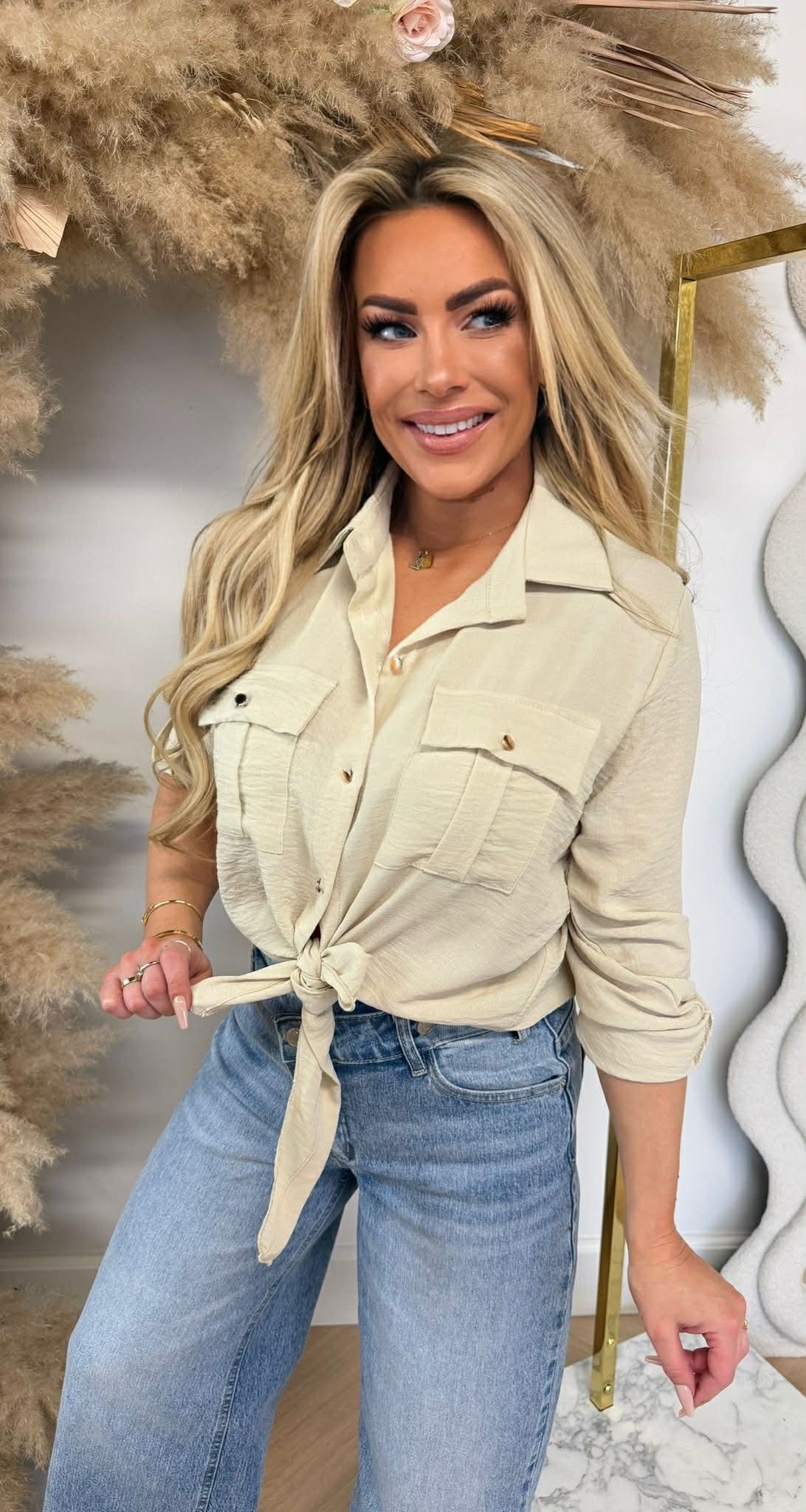 LARIS KNOOP BLOUSE BEIGE LARIS KNOOP BLOUSE BEIGE