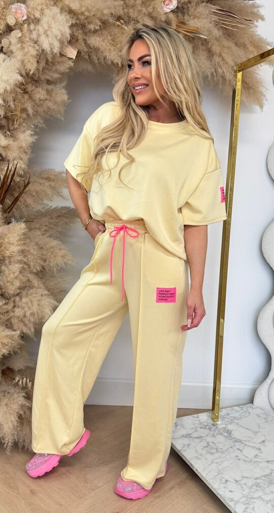 VIRAL LONG EMBLEEM SET BUTTERYELLOW