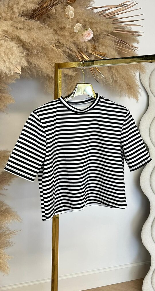 TRENDY STRIPE CROPPED TEE BLACK/WHITE