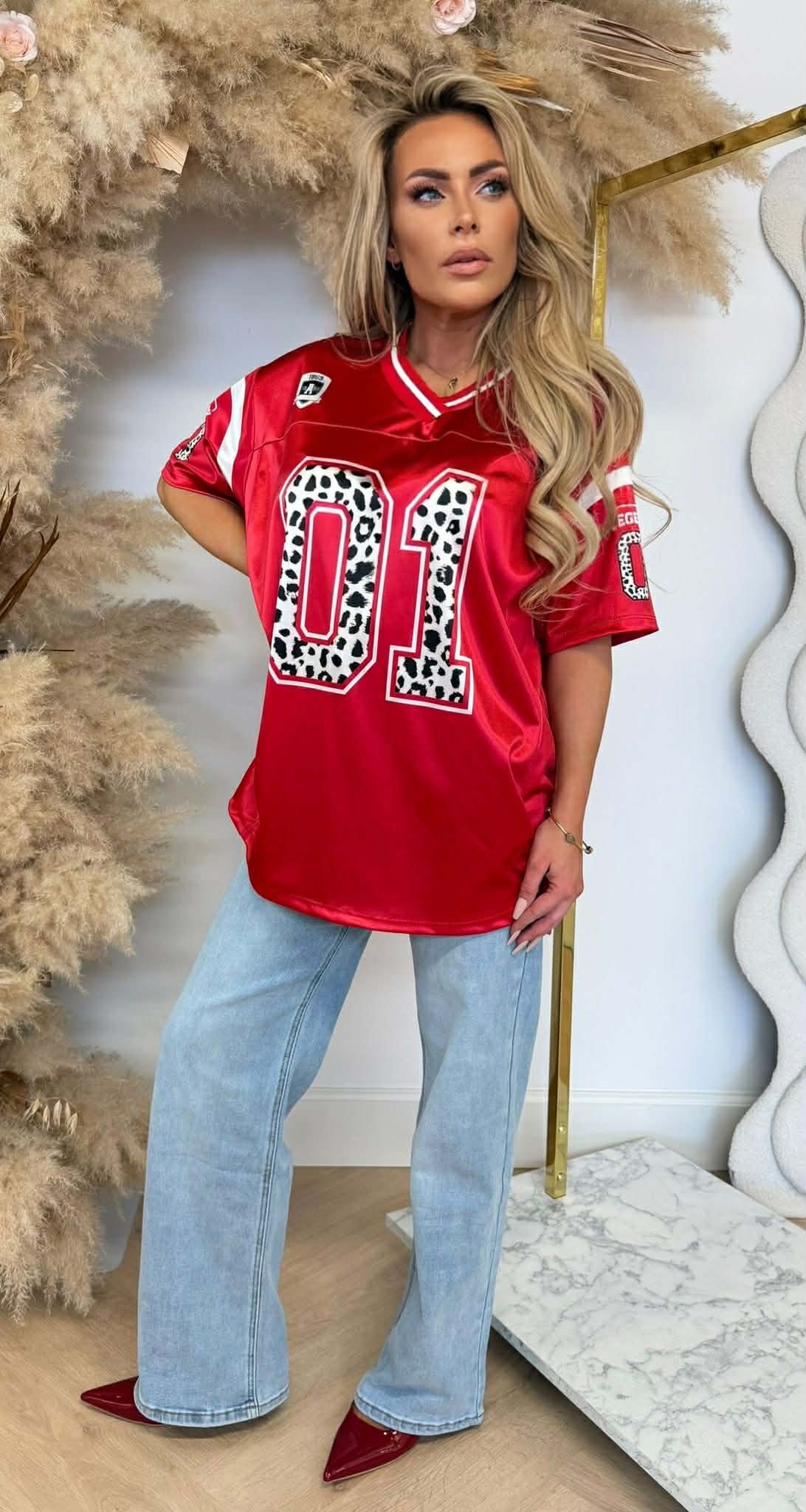 LEGENDARY 01 BASEBALL TEE RED