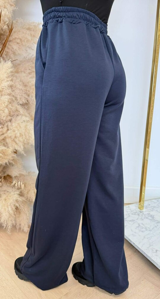 MICHELLE SOFT STRAIGHT LEG PANTS NAVY
