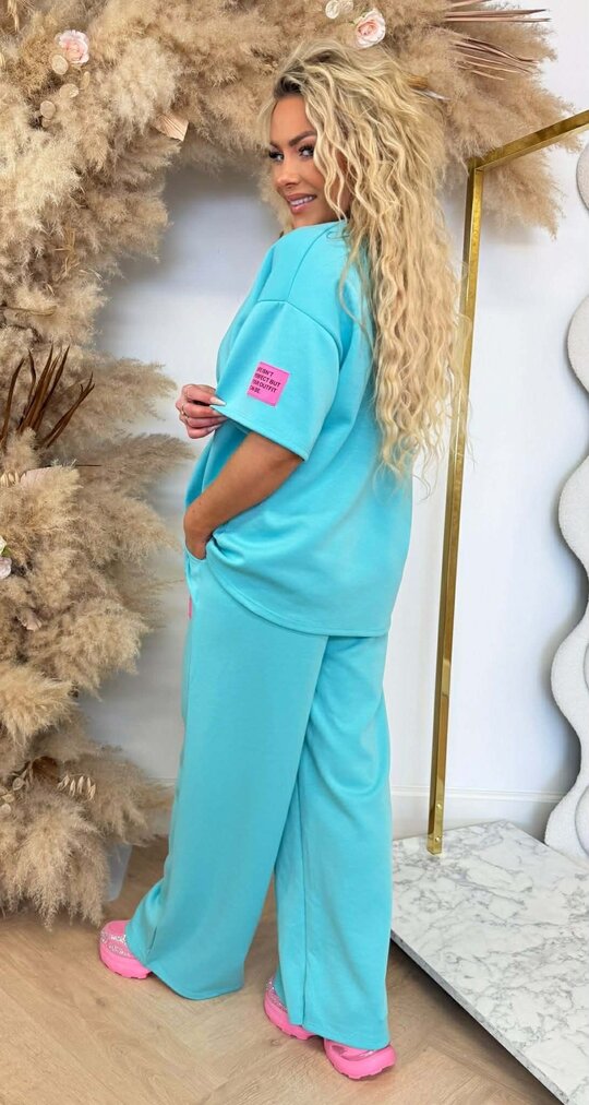 VIRAL LONG EMBLEEM SET AQUA