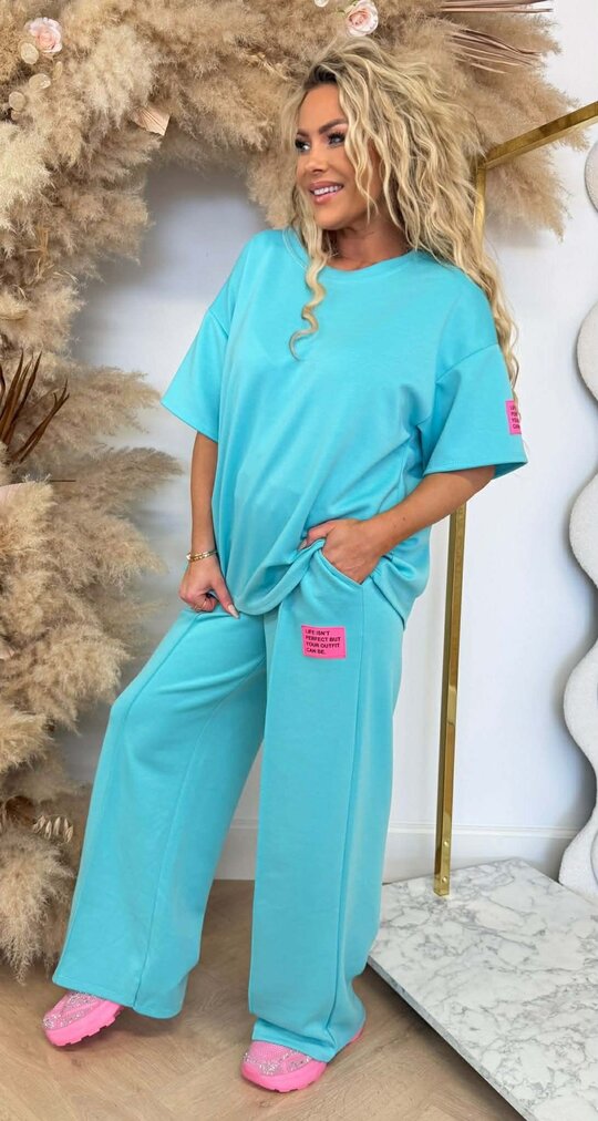 VIRAL LONG EMBLEEM SET AQUA