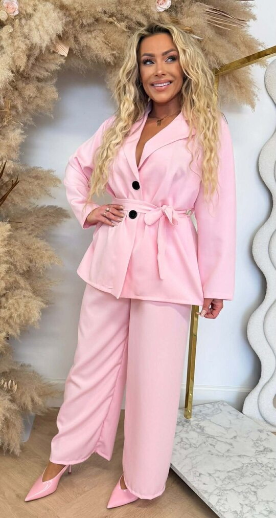 IZZY BLAZER + PANTS SET LIGHTPINK IZZY BLAZER + PANTS SET LIGHTPINK