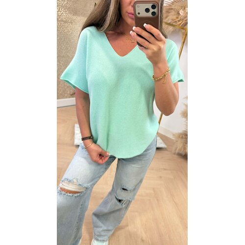NEW COLLECTION V TOP MINT