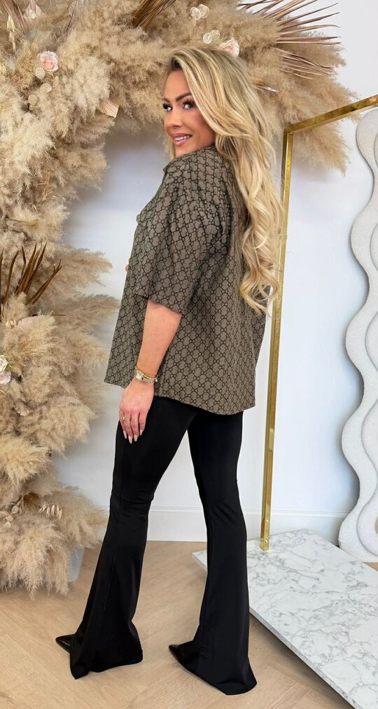 INSPIRED LOGO BLOUSE TAUPE INSPIRED LOGO BLOUSE TAUPE