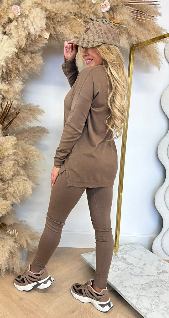 KAYLLA COMFY SET 9817 CHOCO KAYLLA COMFY SET 9817 CHOCO