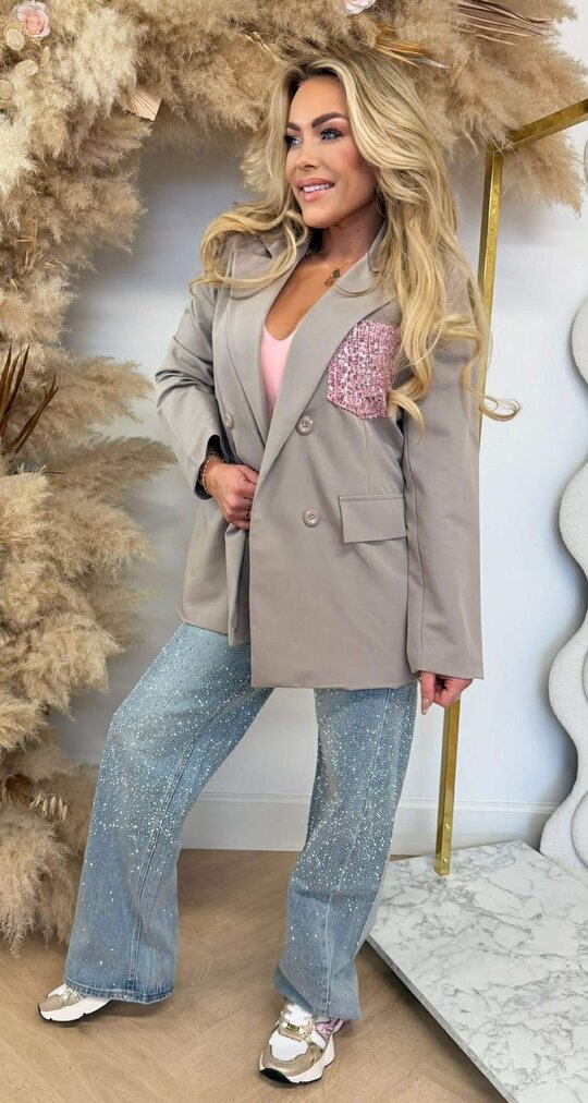 GLOW POCKET BLAZER TAUPE
