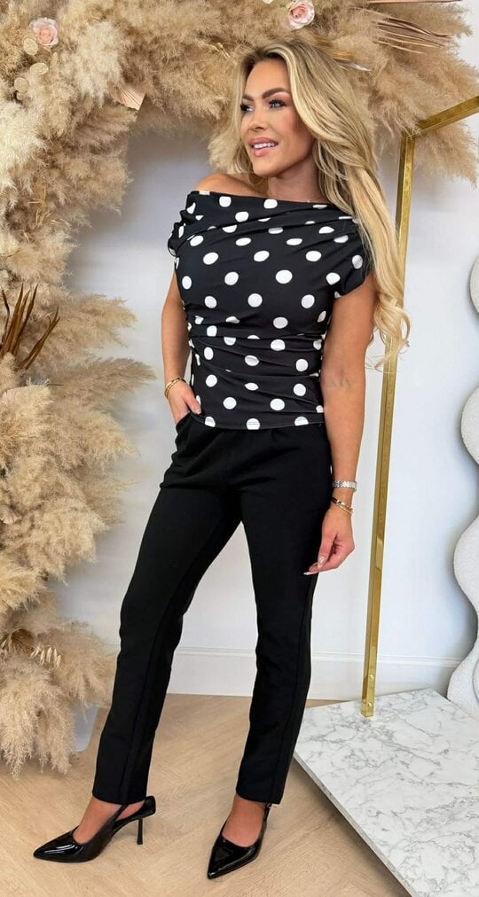 DANI RUCHED DOTS TOP BLACK