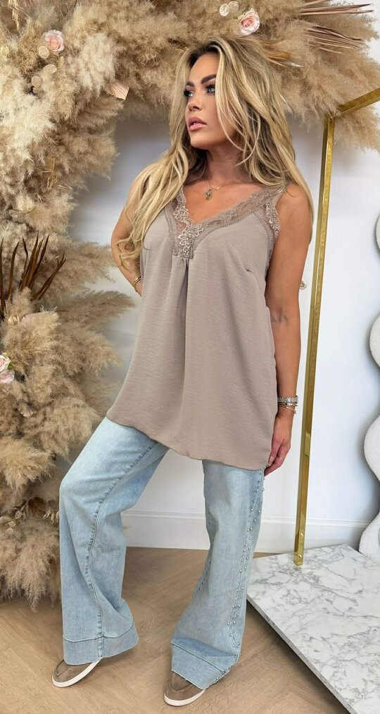 MILS ELEGANT LACE TOP TAUPE