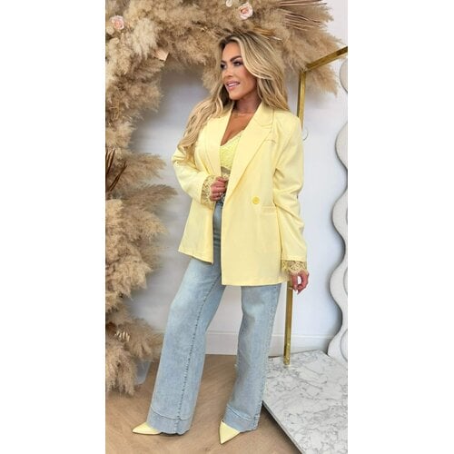 JOELLE DOUBLE BUTTON LACE BLAZER YELLOW
