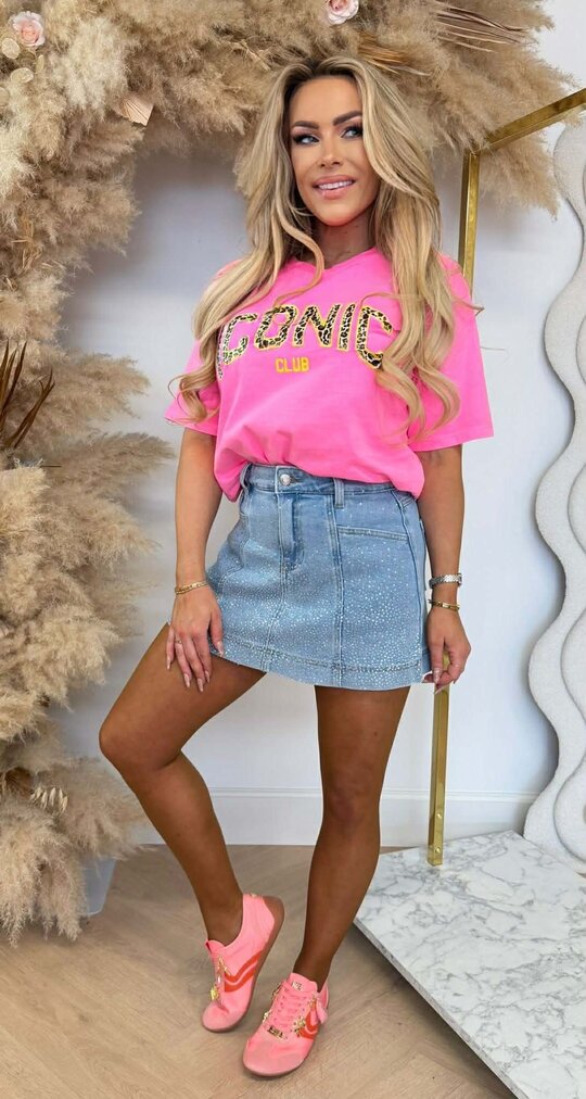 ICONIC SMALL LEO TEE 6030-440 NEONPINK