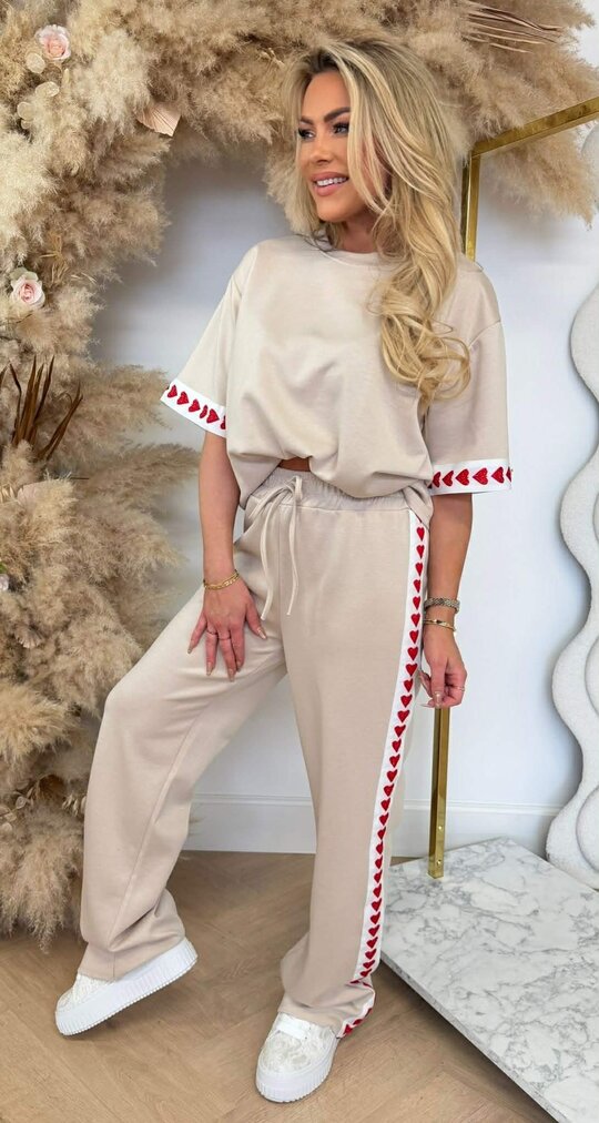 STRIPE HEARTS SET BEIGE