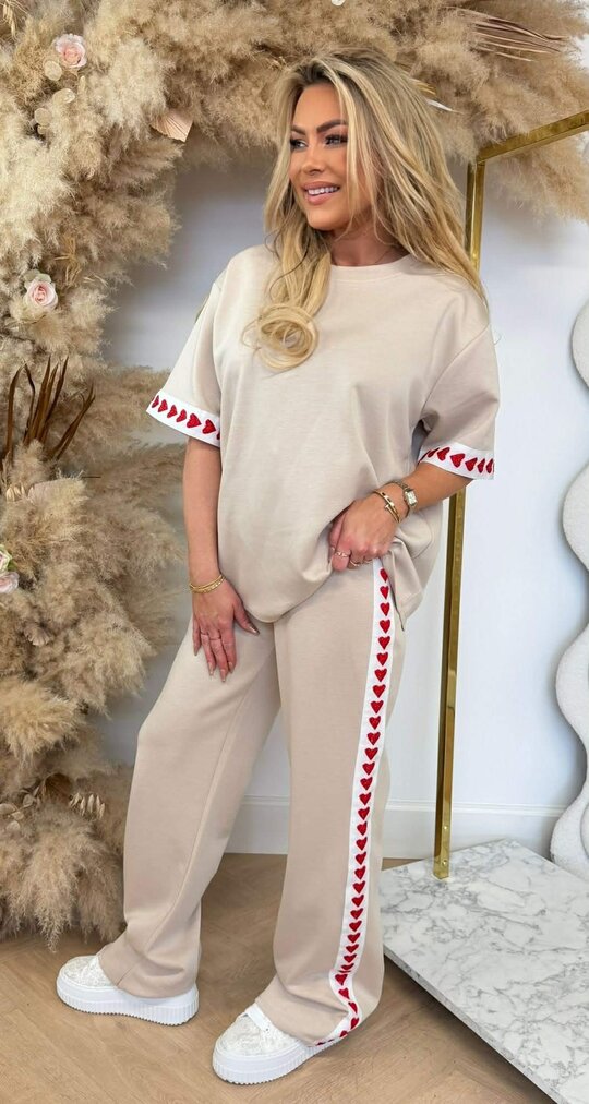 STRIPE HEARTS SET BEIGE