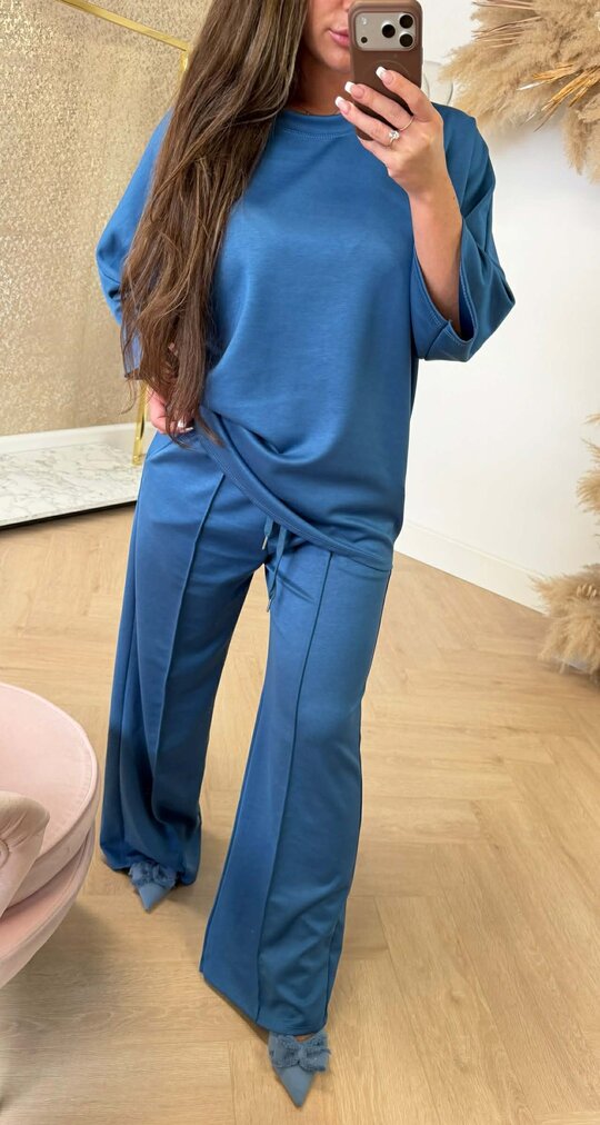 SARAH 2 PIECE SET DARKBLUE SARAH 2 PIECE SET DARKBLUE