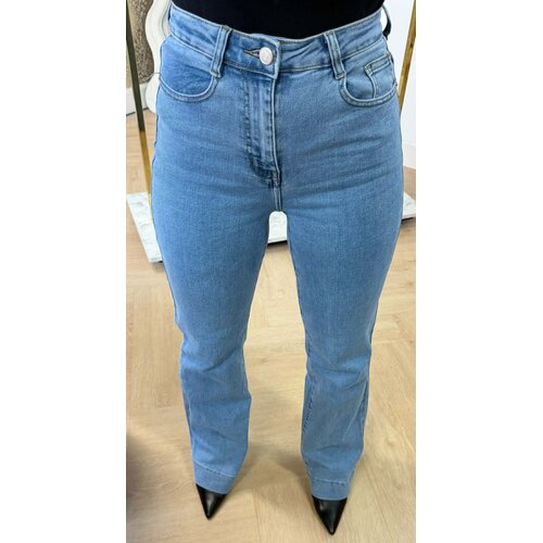 LESLIE STRAIGHT LEG FIT JEANS 6511 BLUE