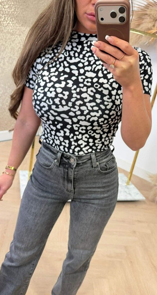 MIA LEOPARD TEE BLACK MIA LEOPARD TEE BLACK