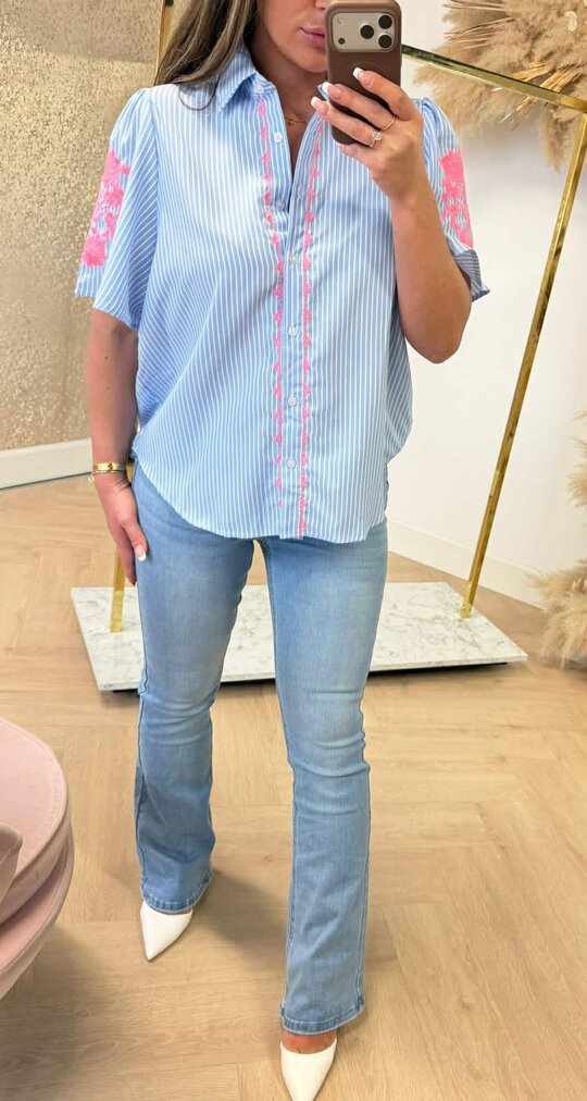 EMBROIDERY PEN STRIPE BLOUSE 2988 BLUE/FLUO PINK