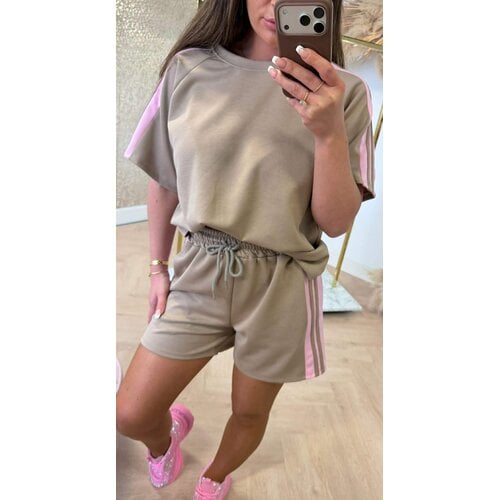 MUSTHAVE STRIPE SHORT SET TAUPE