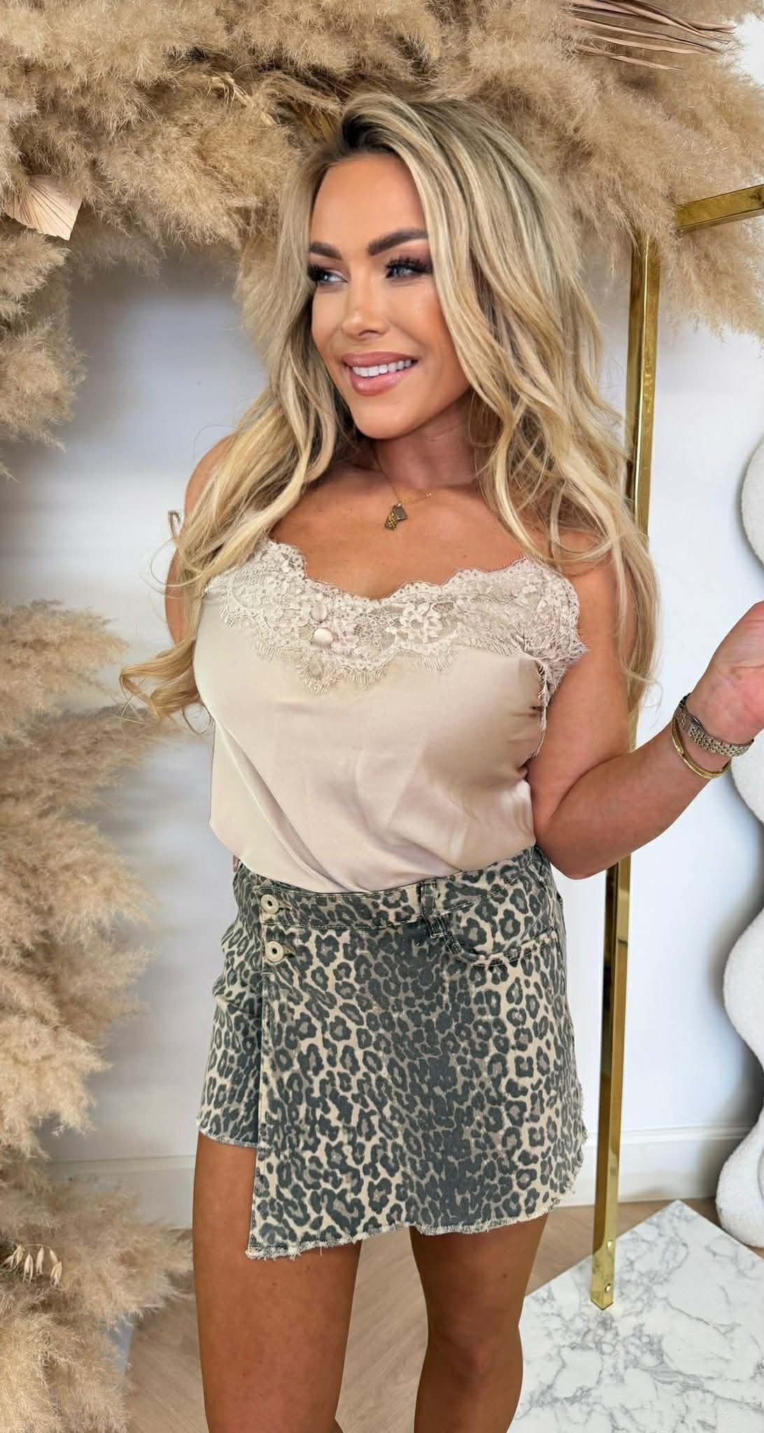 SATIN SPAGHETTI LACE TOP CHAMPAGNE