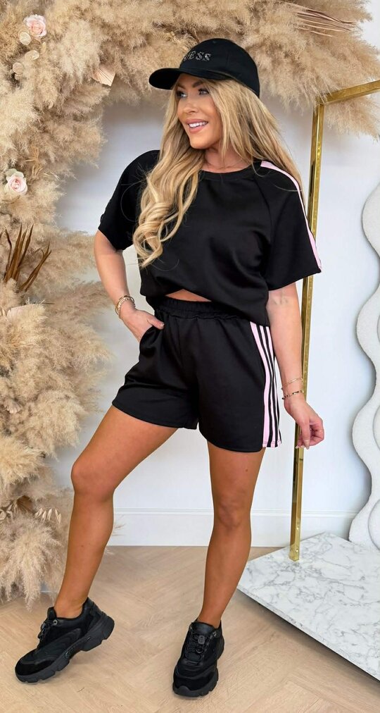 MUSTHAVE STRIPE SHORT SET BLACK/PINK