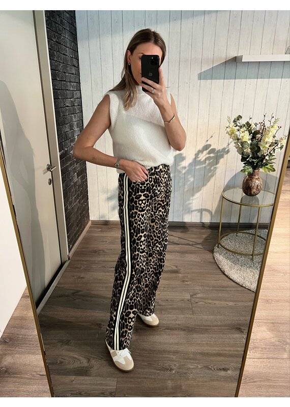 Wide Leg Jeans - Leopard