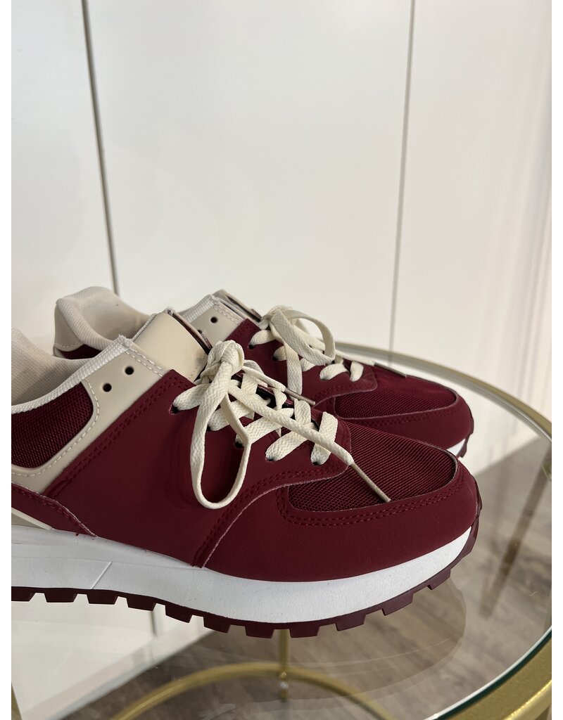 Gaelle Sneaker - Burgundy