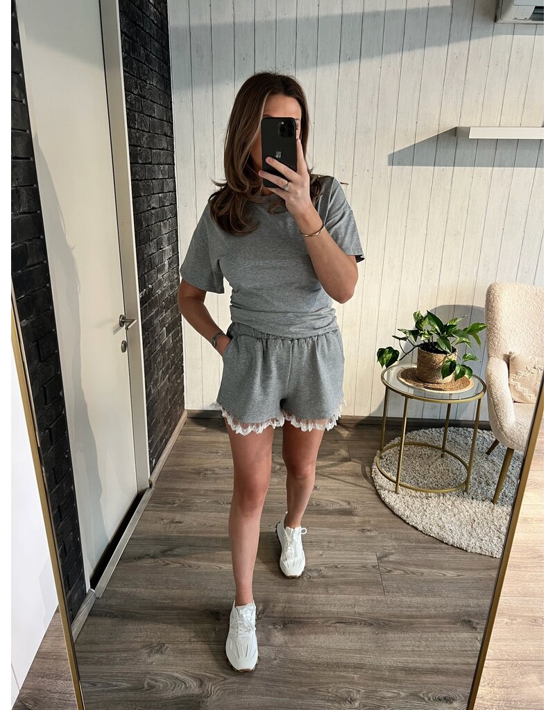 Cute Lace T-shirt