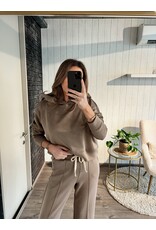 Super Soft Jogger Pants - Taupe