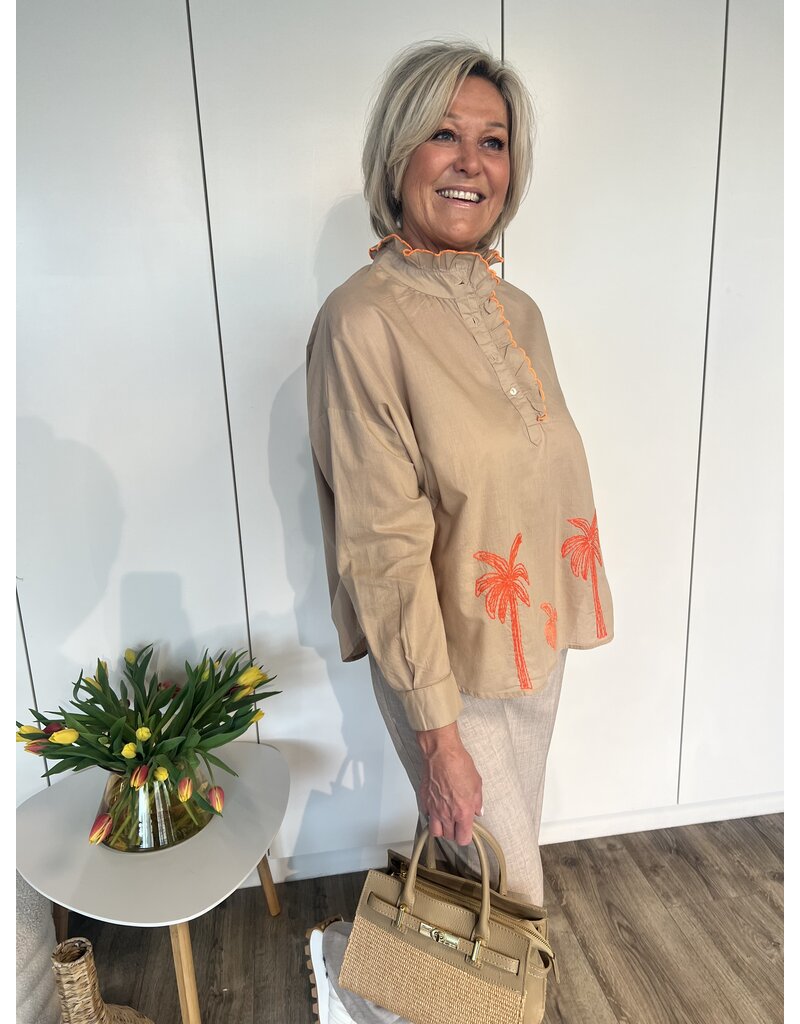Eva's Blouse - Beige