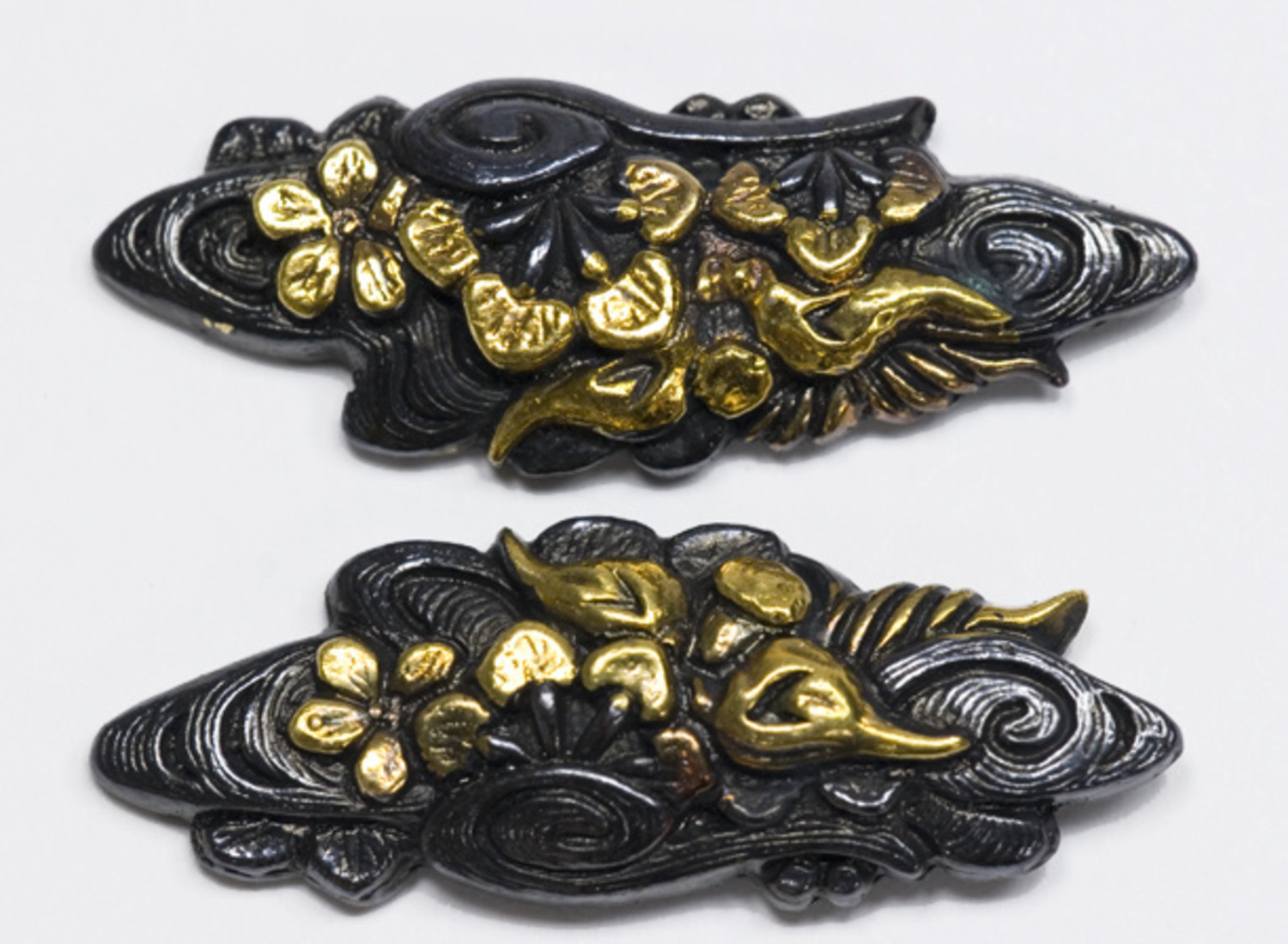 Menuki Mizukusa Waterplant Japanse Zwaarden Katana Smederij Atelier Alkmaar