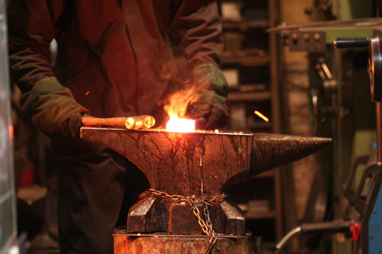 Workshop Damast -en Damastmes smeden