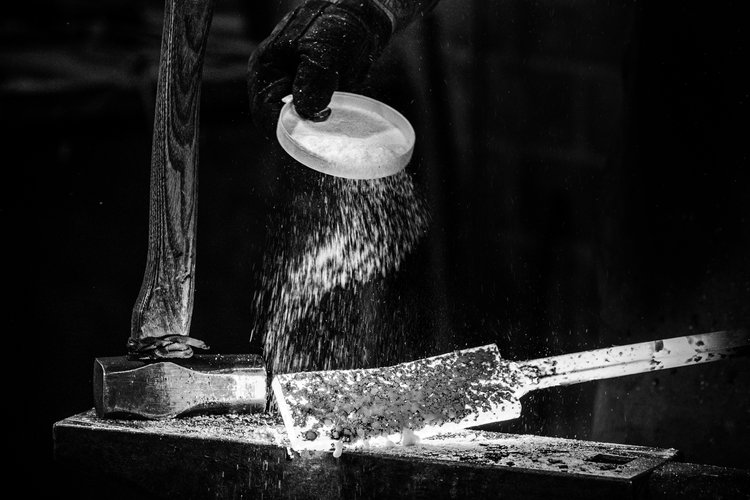 Workshop Damast -en Damastmes smeden