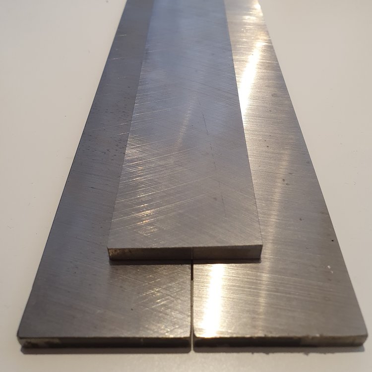 D2 Geslepen Messenstaal