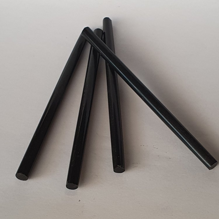 Buffelhoorn zwart rond 120x6 mm