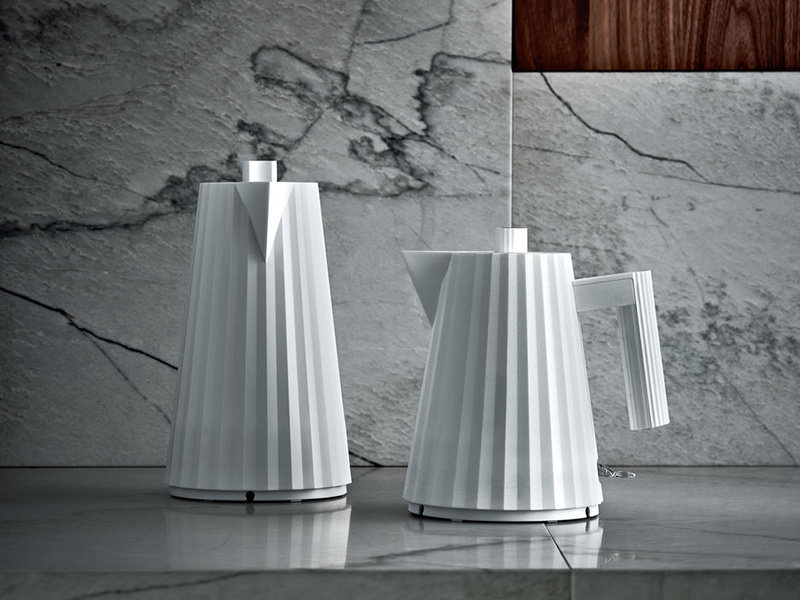 Alessi Plissé Electric Kettle 1 l Black Online Shop Matriks MATRIKS