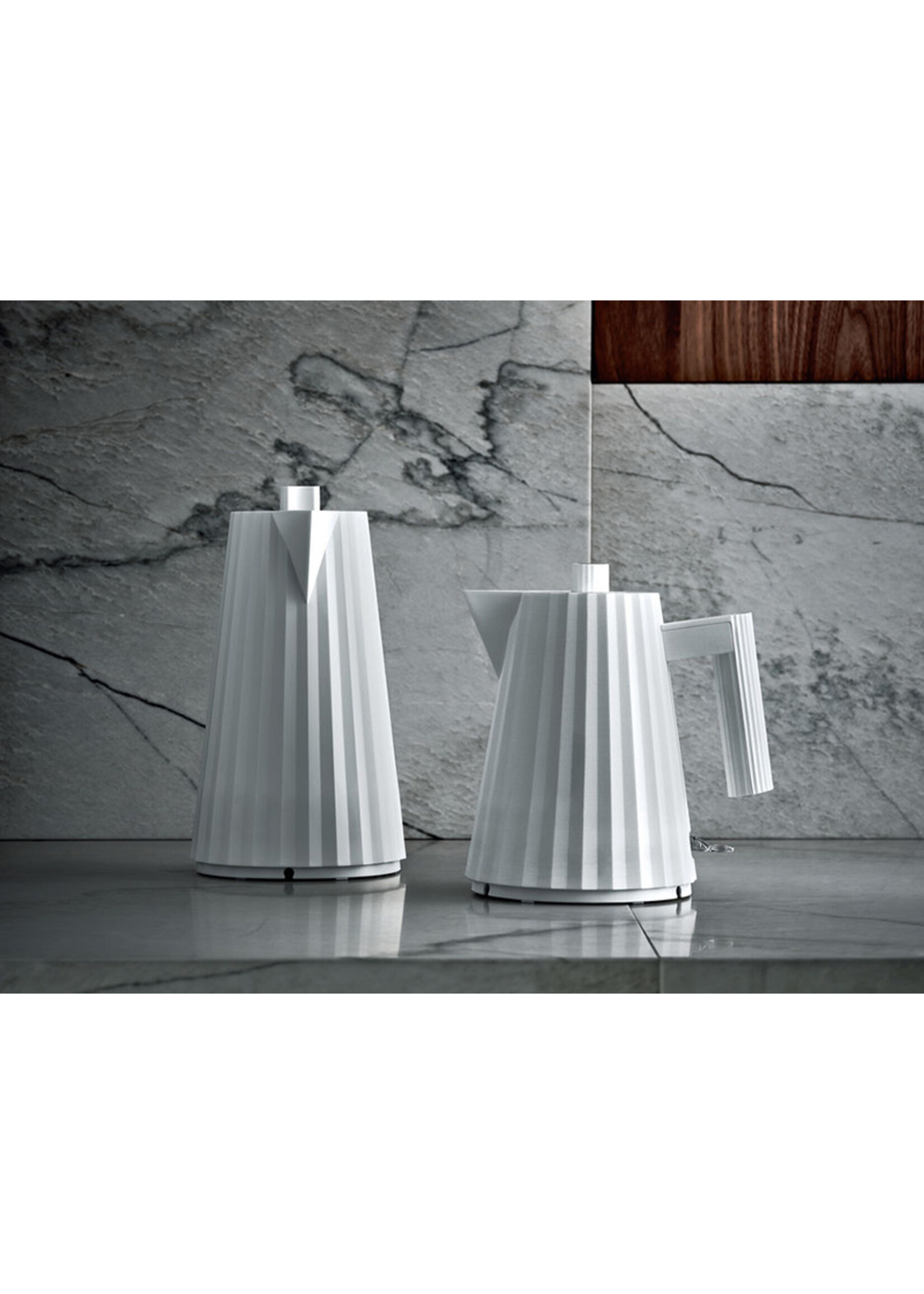 Alessi Plissé Electric Kettle 1 l White Online Shop Matriks Matriks