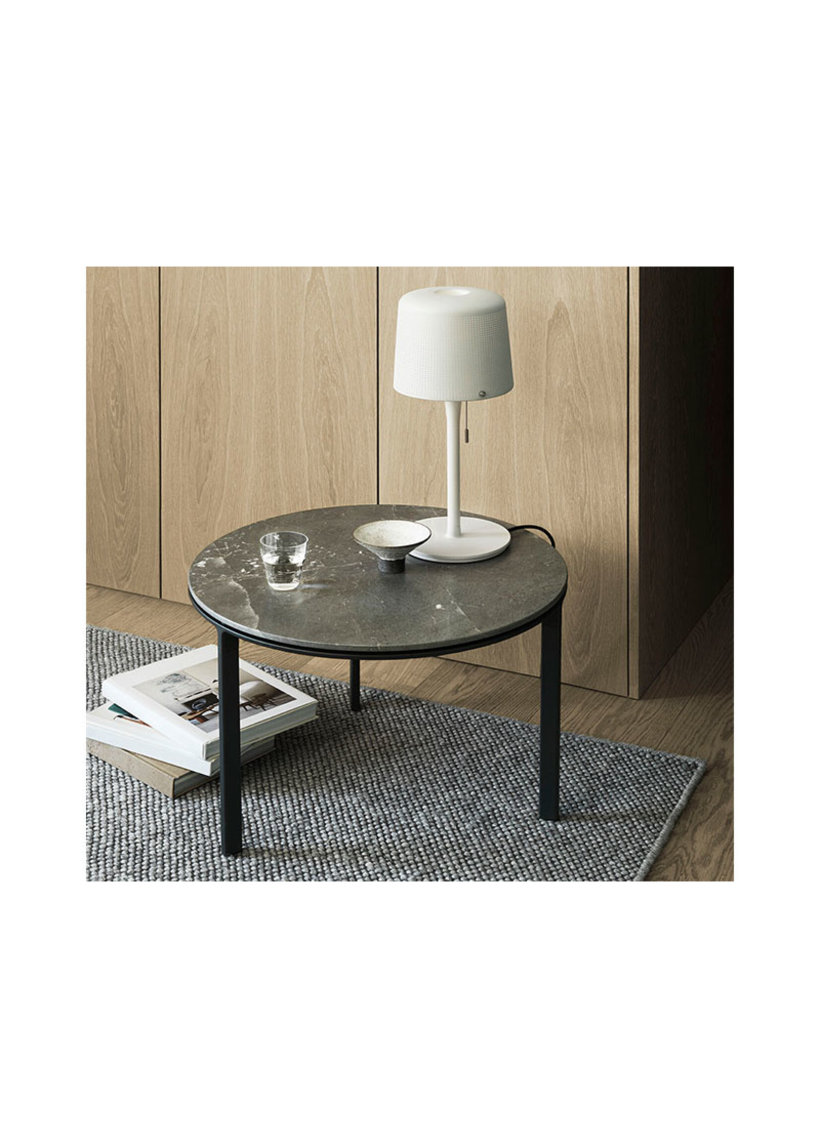 Vipp Vipp 423 Coffee Table Light Grey Marble Ø 60 cm