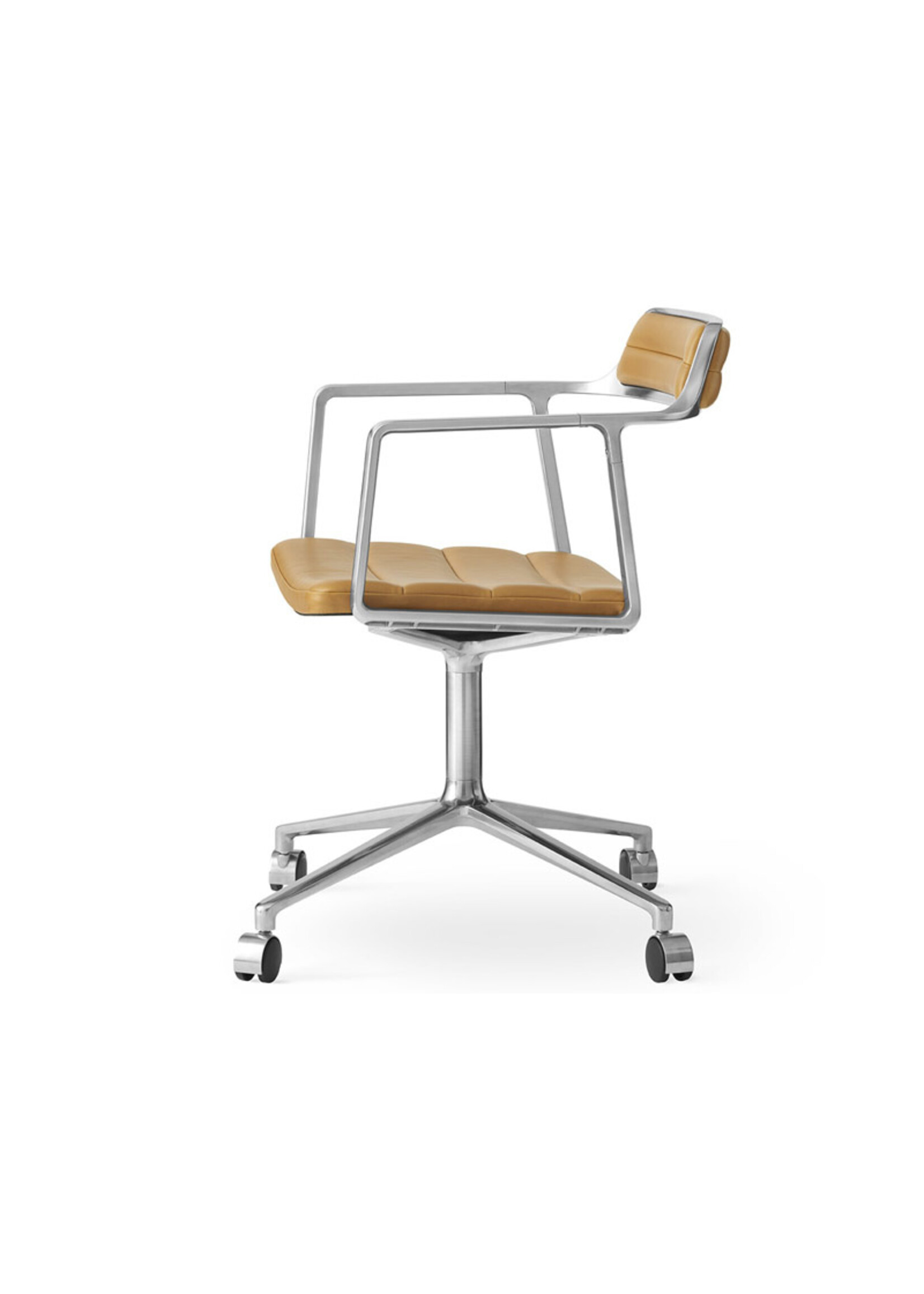 Vipp 452  Swivel chair w/ castors Polished aluminium Sand leather