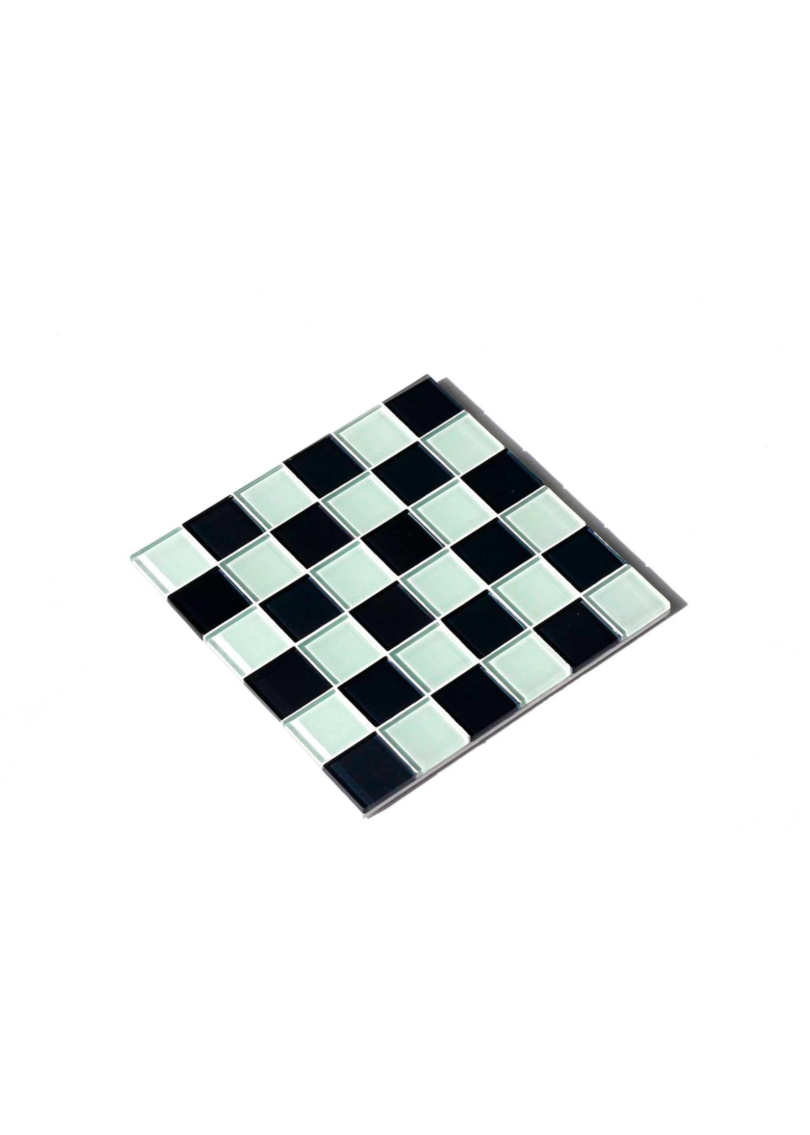 Studio Matrix Tiles - Trivet - White - Black