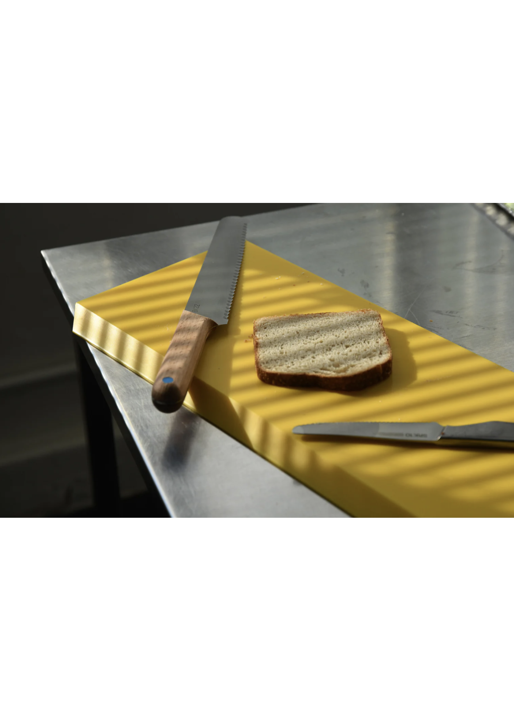 Veark Cutting Board - Yellow - 44/30