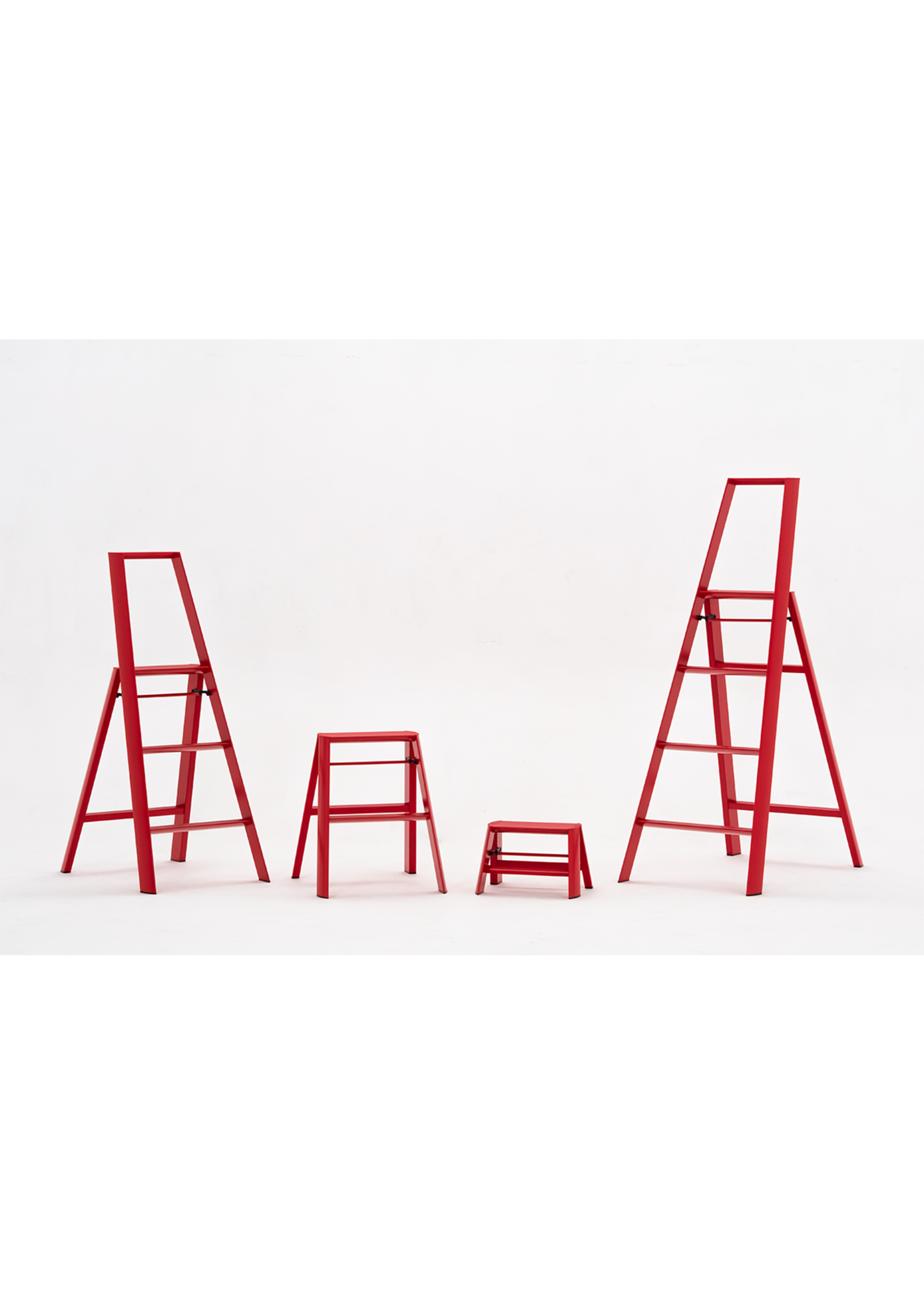 Hasegawa Lucano - Laddertje - 1 Step - Rood