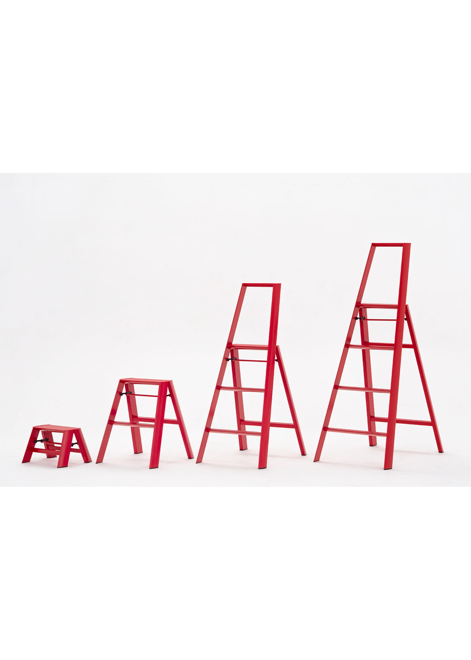 Hasegawa Lucano - Ladder - 4 Step - Rood