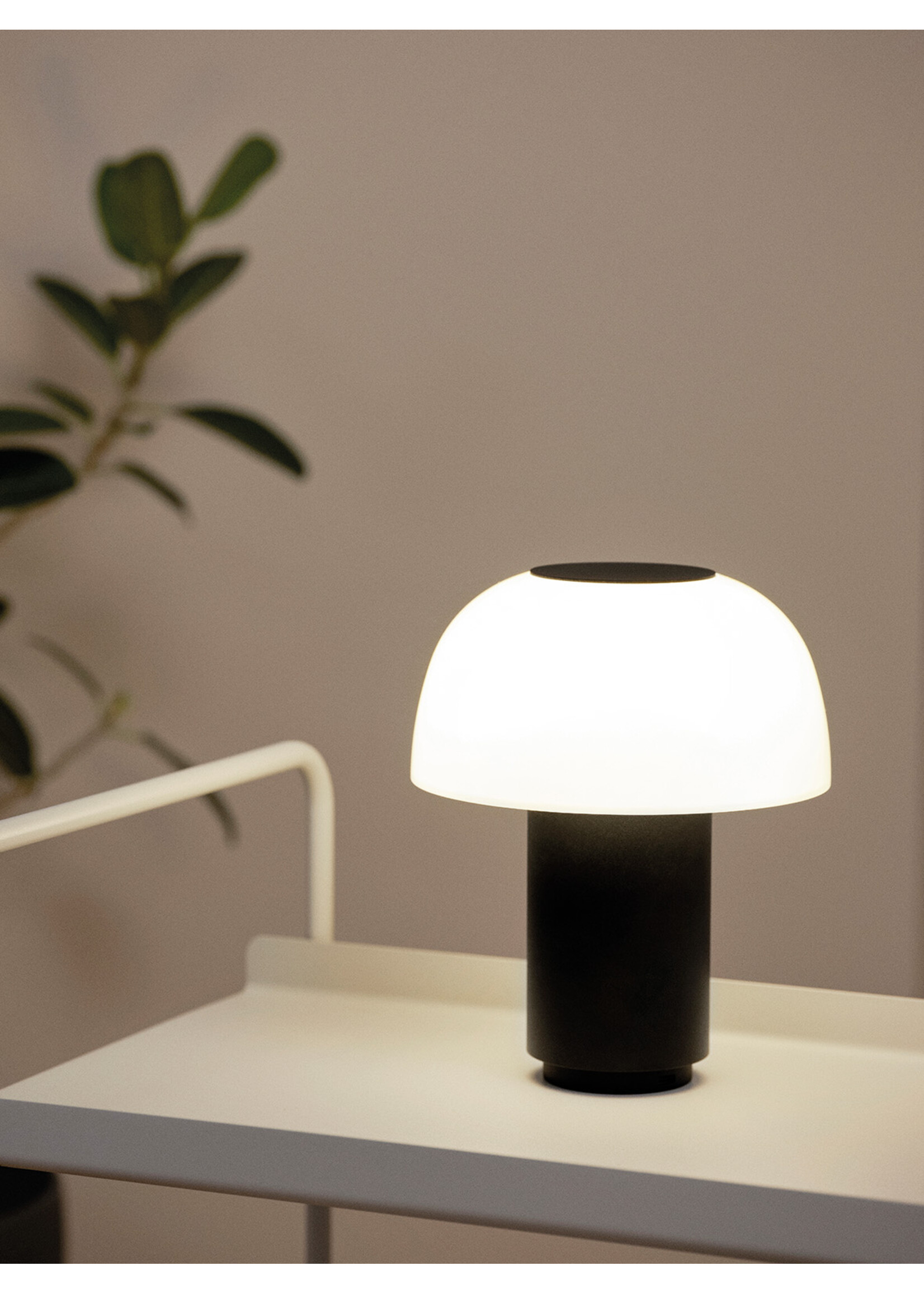 Zone Denmark Harvest Moon - Table Lamp - Black