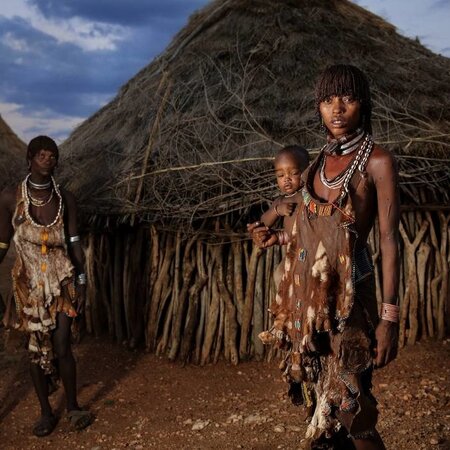 Life in Hummer tribe