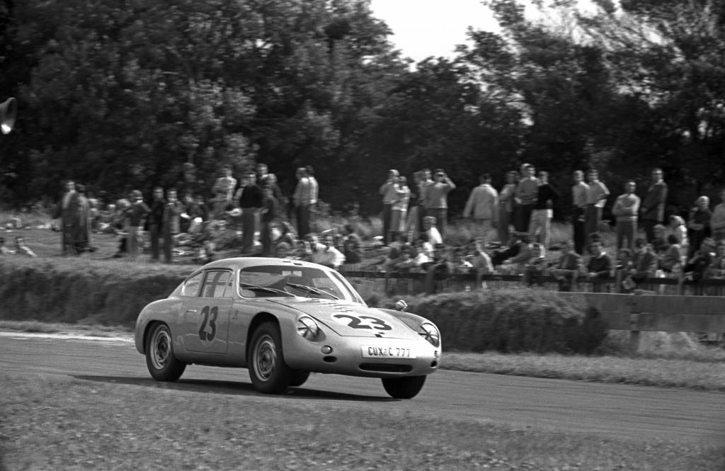 UA-IS1004_15_GPL01588