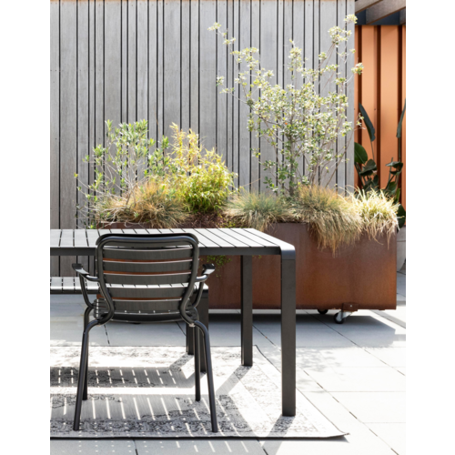 Zuiver Tuinstoel Vondel - Black met Armleuning