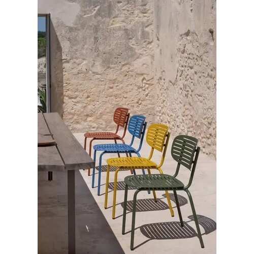 Emu Set 4 Gekleurde Mom Stoelen