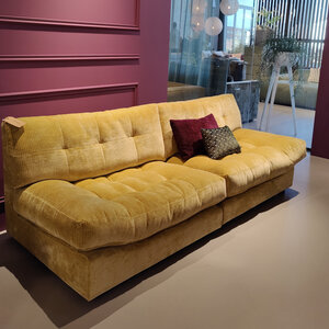 COMF Collection Zetel Oslo - Opstelling: 1,5 zit arm links + 1,5 zit arm rechts - Stof Levis  52 (cat. E)